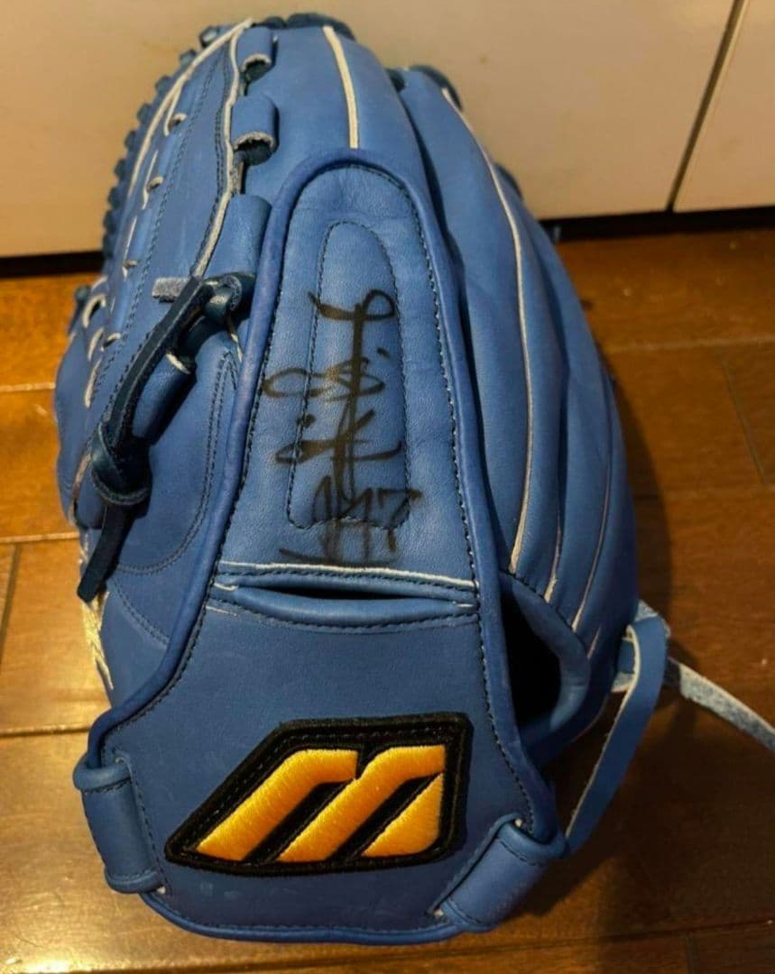 野球小僧様専用 工藤公康200勝達成記念グローブ - メルカリ