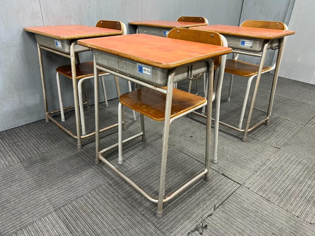 512◇格安配送地域あり◇ホウトク製◇学童机・椅子4組(旧JIS2号)学校