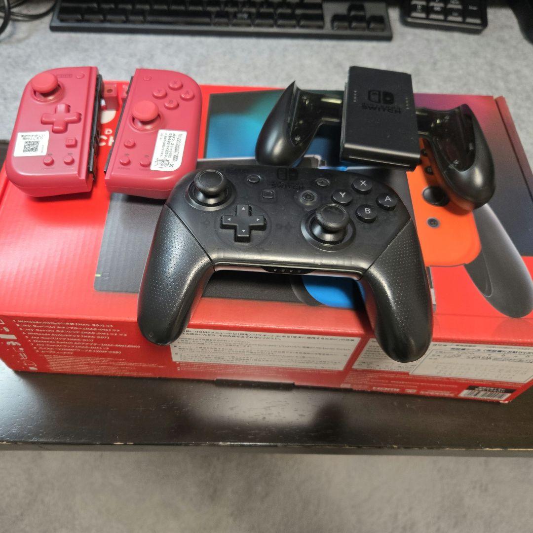 Nintendo Switch 青/赤・プロコン・充電グリップ 他 楽天市場】Joy-Con充電グリップ Nintendo Switch /Switch 有機EL OLED
