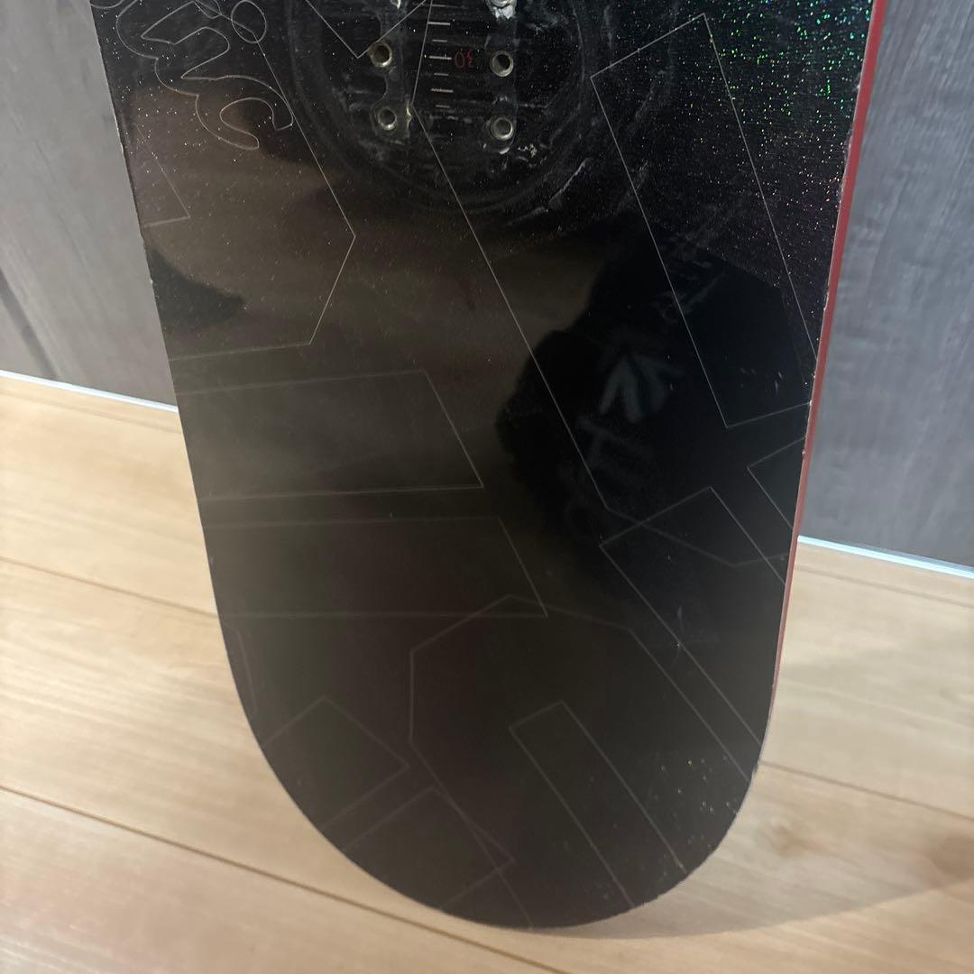 zeroone スノーボード 黒/赤 幾何学模様