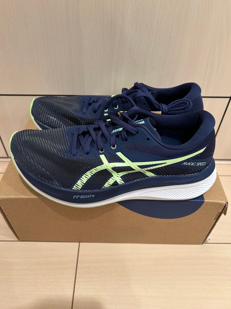 新品未使用❗️ASICS マジックスピード3ネイビー/ライム 25.5cm