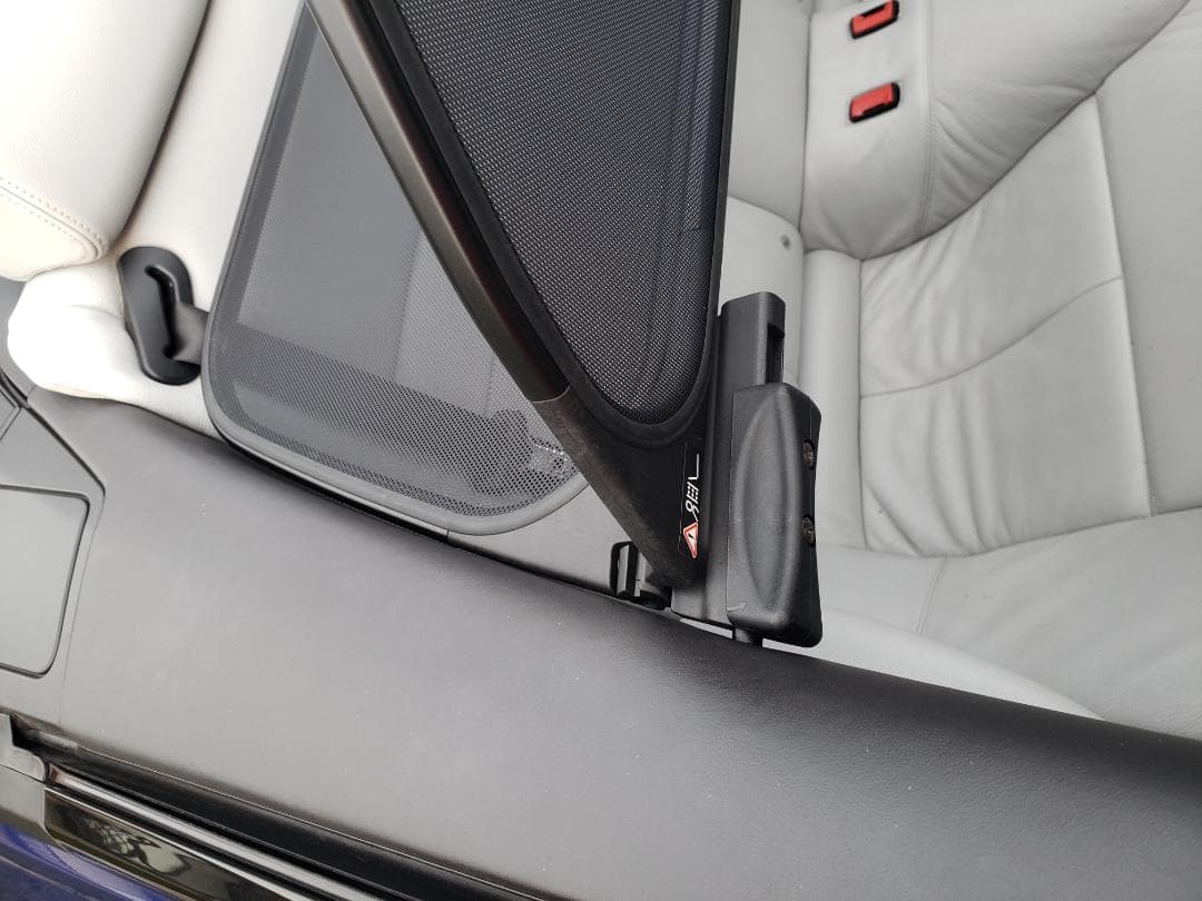 BMW E64 M6 / 650 カブリオレウインドディフレクタ