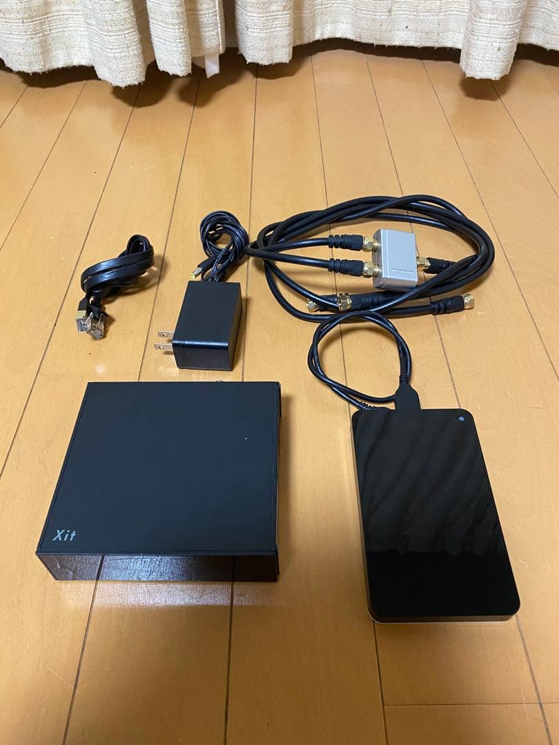 美品　PIXELA Xit AirBox ワイヤレステレビチューナー　オマケ付 ワイヤレス テレビチューナー Xit AirBox(サイト エアーボックス) XIT