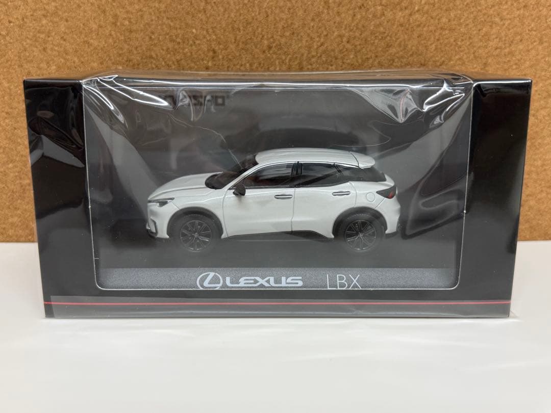 新品】京商 レクサスLBX ソニッククォーツ ミニカー 1/43 - メルカリ