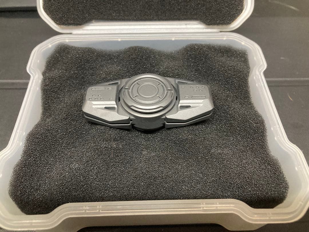 Mackie Warship spinner ハンドスピナー　フィジェット Mackie Warship spinner ハンドスピナー フィジェット Mackie Warship