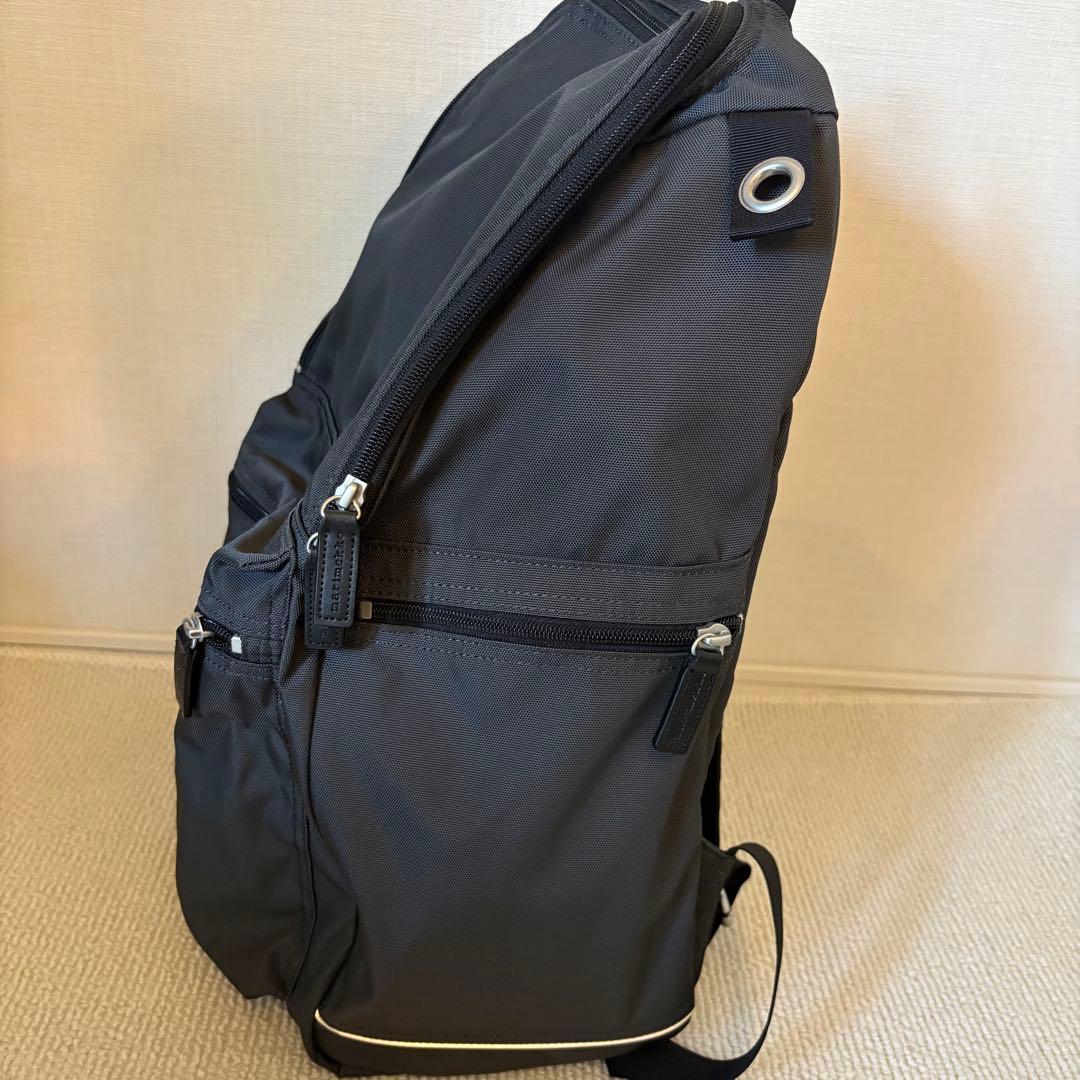 美品【marimekko】BUDDY グレー COAL リュック・バックパック - バッグ
