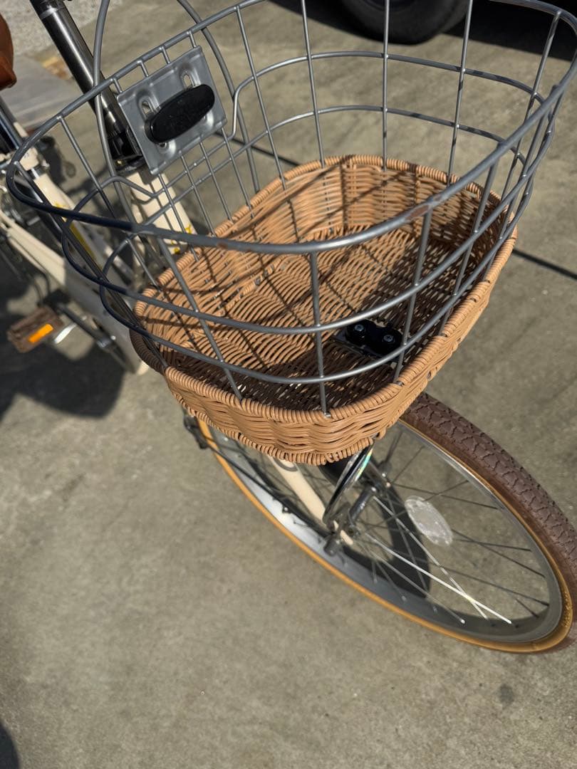 22インチ クリームFeerique Jr フェリーク ジュニア 自転車 アサヒ