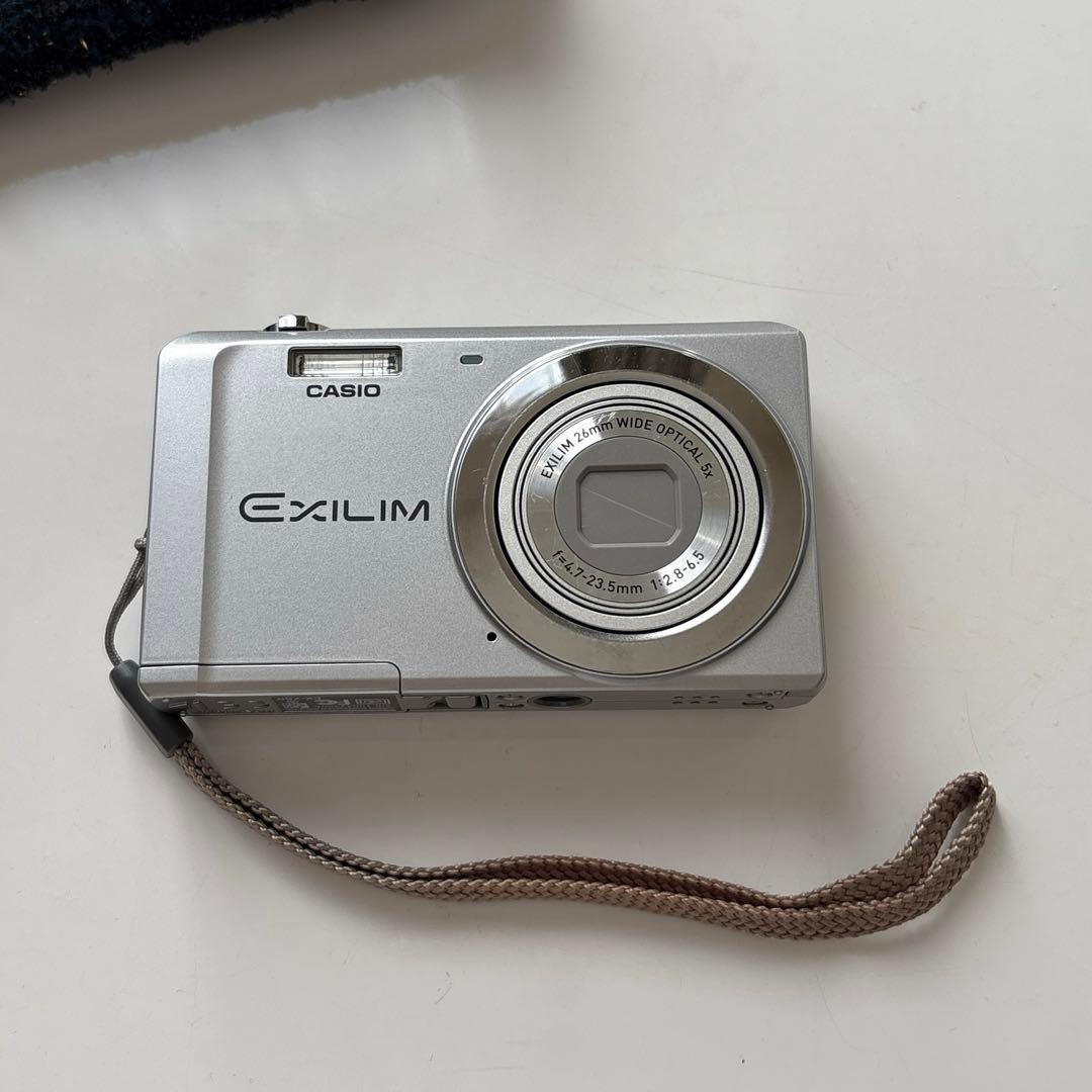 CASIO EXILIM EX-ZS5 シルバー コンパクトデジタルカメラ - メルカリ