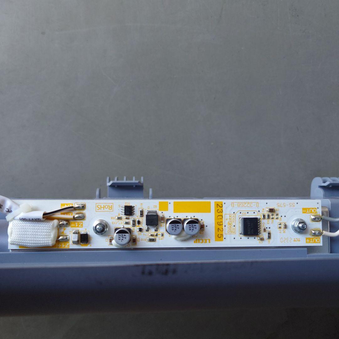 LEDルームランプ B-32261-B SS-593 約60cm いすゞ新型搭載