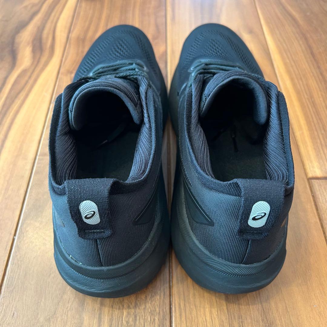 【美品】ASICS GEL KAYANO 31 ゲルカヤノ 28.5cm