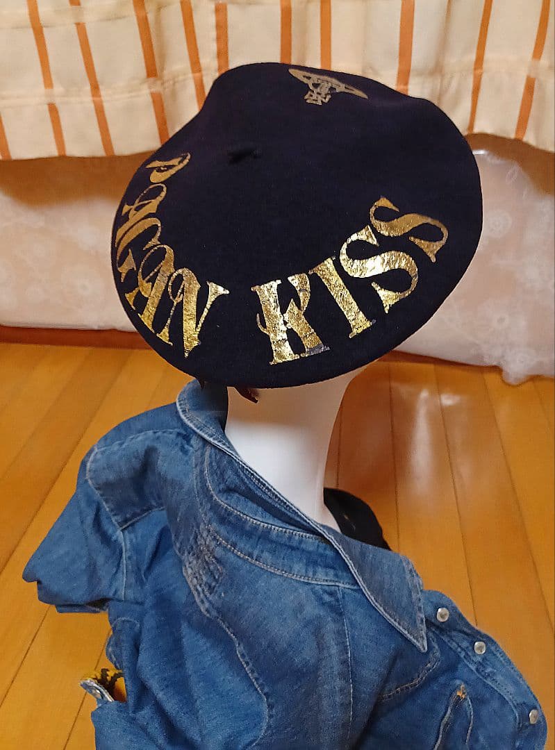 ヴィヴィアンウエストウッド 90sヴィヴィ子のベレー帽！PAGANKISS