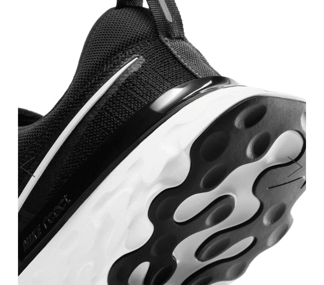 ナイキ リアクト インフィニティ ラン フライニット 2 ブラック 26.5cm