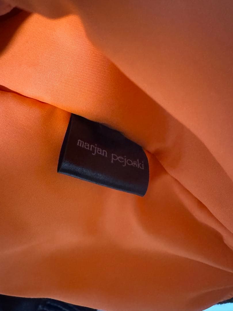 新 発売ファッション - marjan pejoski ダウンジャケット マラヤンペ