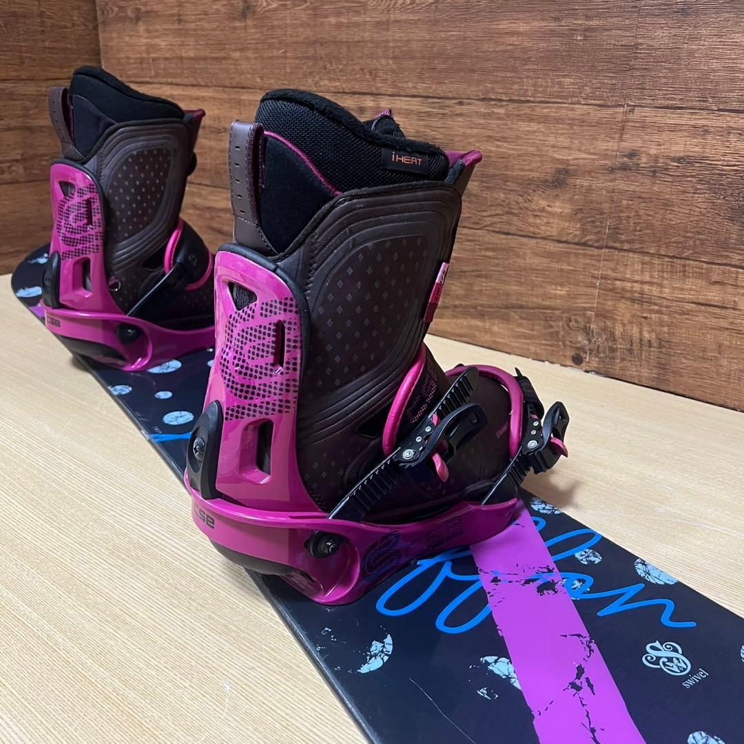 SWIVELスウィベル レディーススノーボード3点セット 143cm かわいい