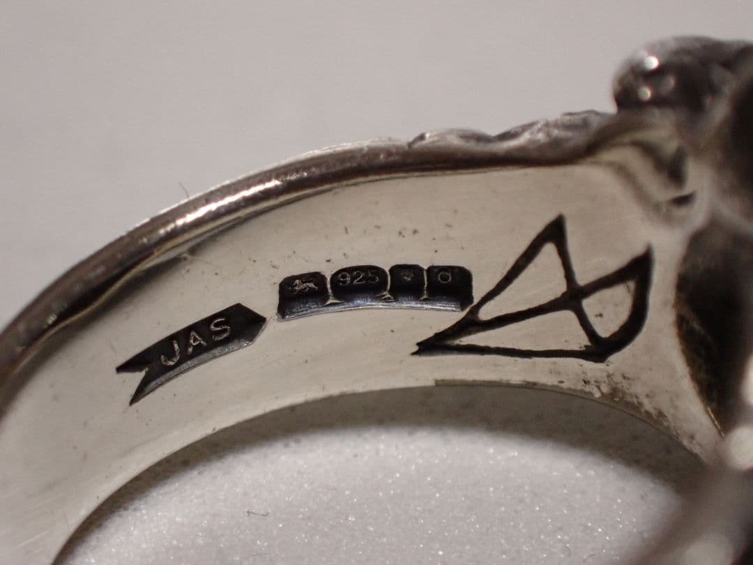 普通のUSED】クレイジーピッグ レストインピース リング - メルカリ