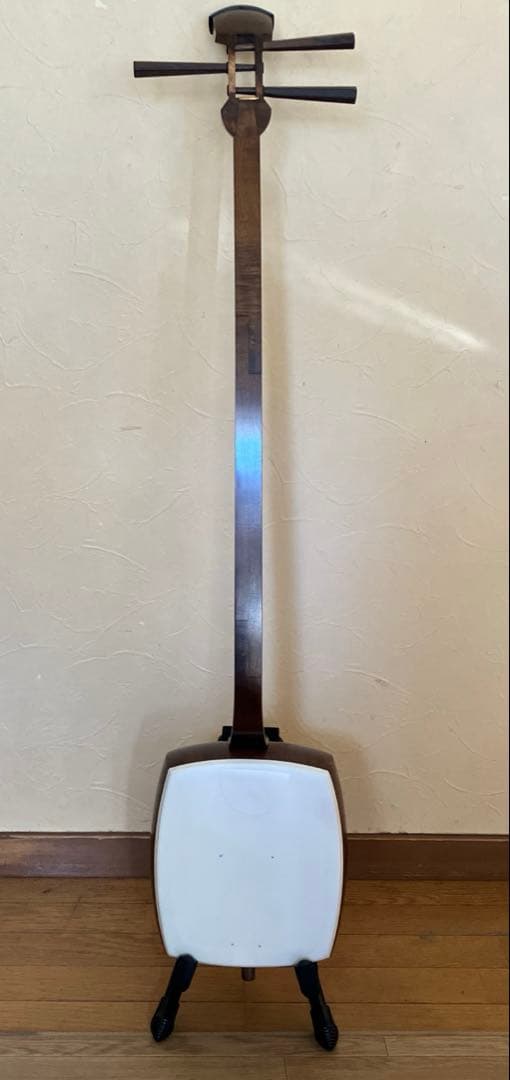 長唄・小唄三味線 銀細 綾杉洞 桑棹 かんべり修理済み 革両面張替済み 長唄・小唄三味線 銀細 綾杉洞 桑棹 かんべり修理済み 革両面張替済み