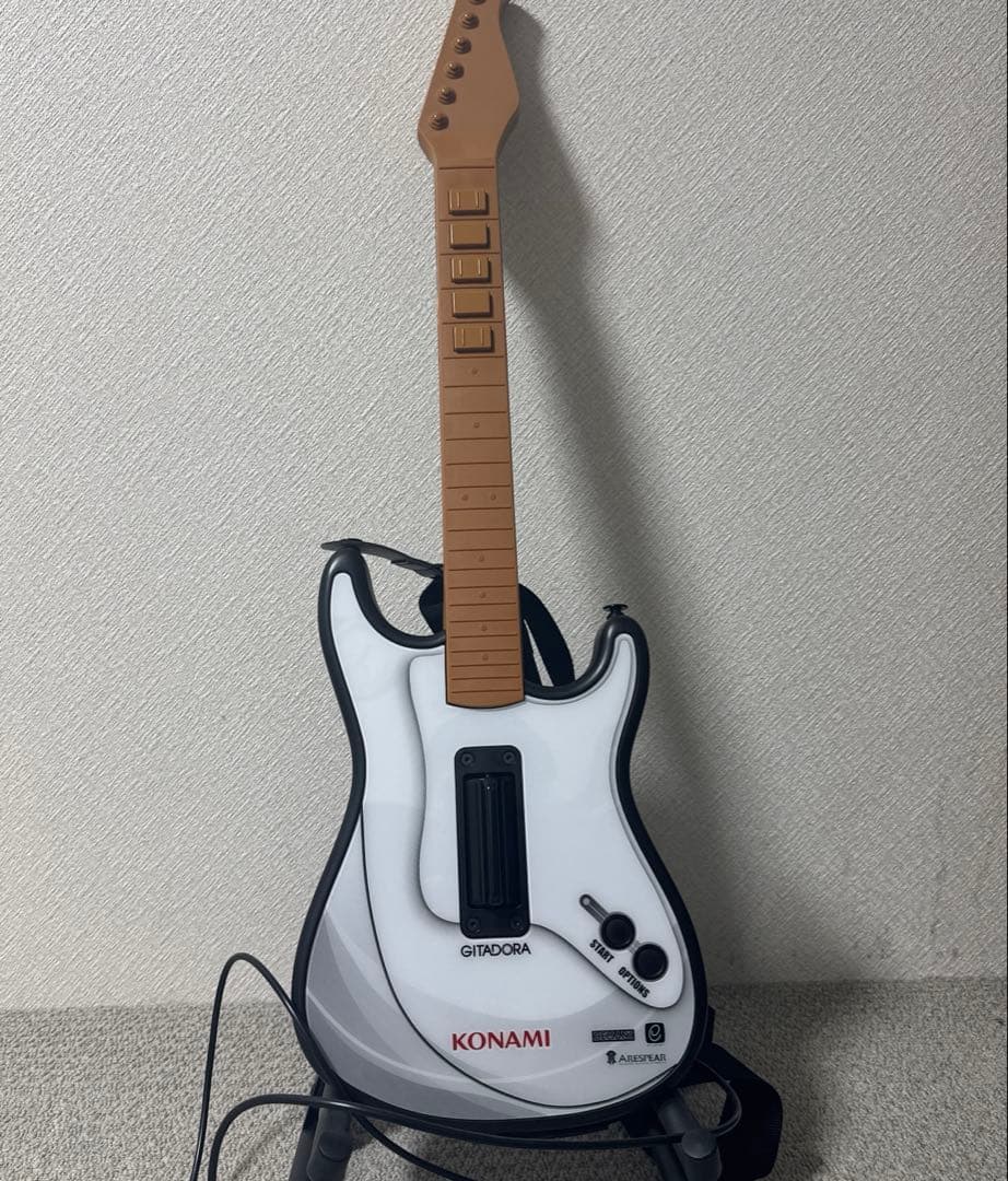 GITADORA GuitarFreaks ギターコントローラ プレミアムモデル