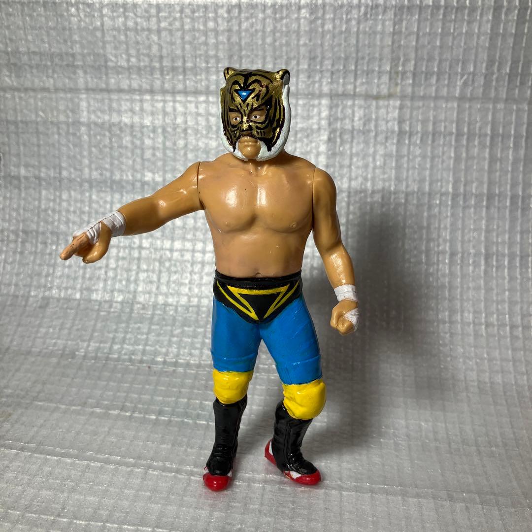3代目タイガーマスク 新日本プロレス プロレスフィギュア 金本浩二