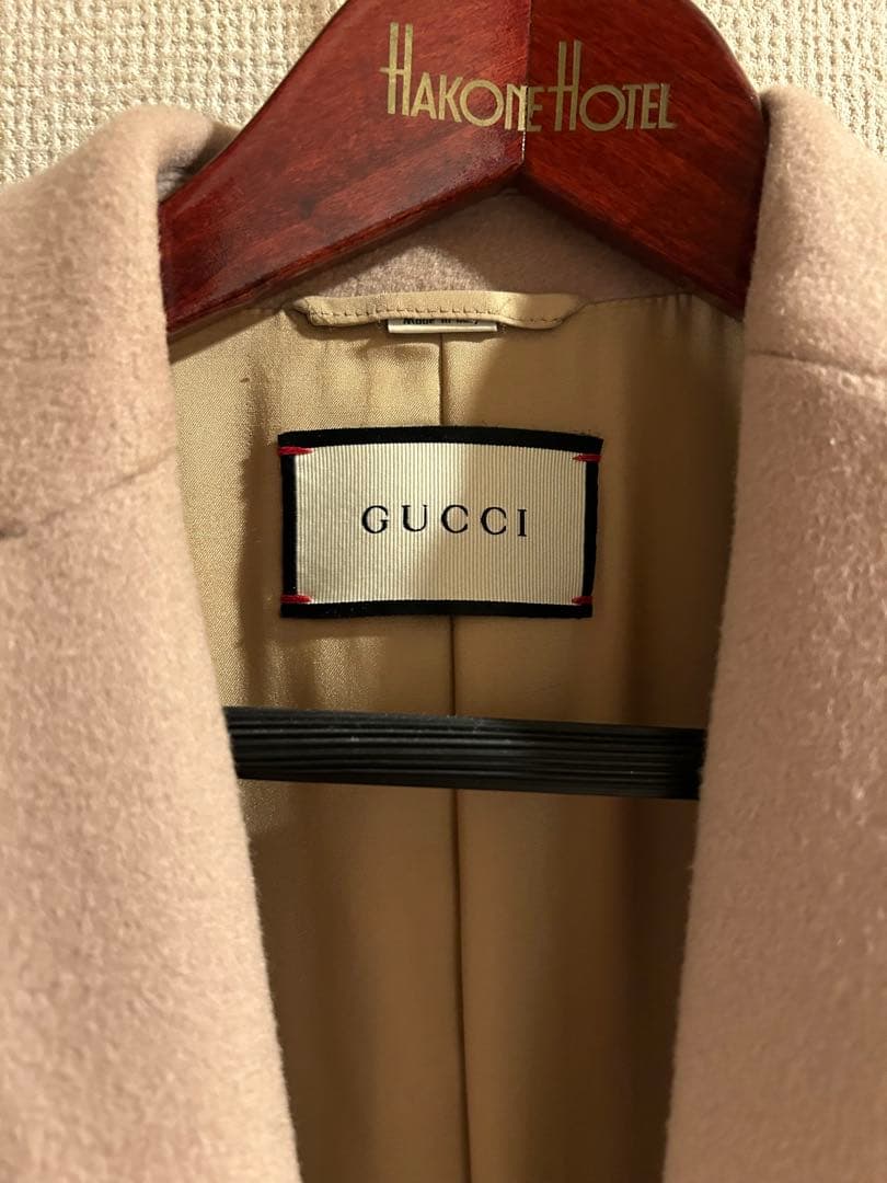 なつ様専用」GUCCI ベージュ チェスターコート 36 - メルカリ