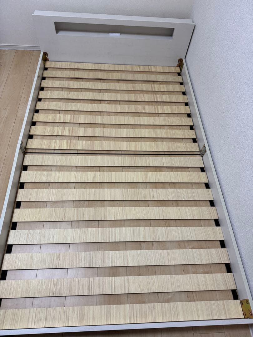 ローベッドフレーム セミダブル ホワイト 楽天市場】ローベッド フロアベッド セミダブル すのこ 白 ホワイト