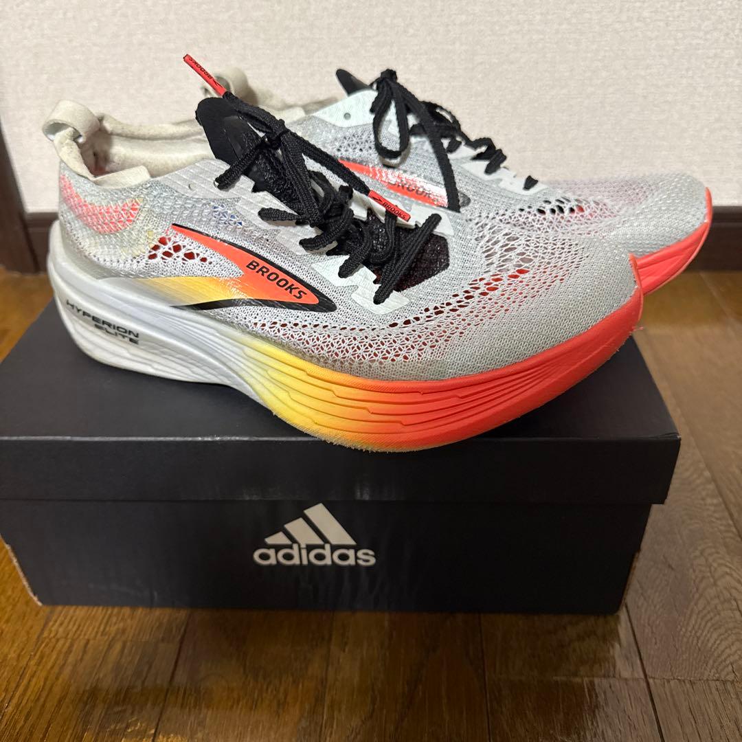 BROOKS Hyperion Elite 4 ホワイト×オレンジ 25.5