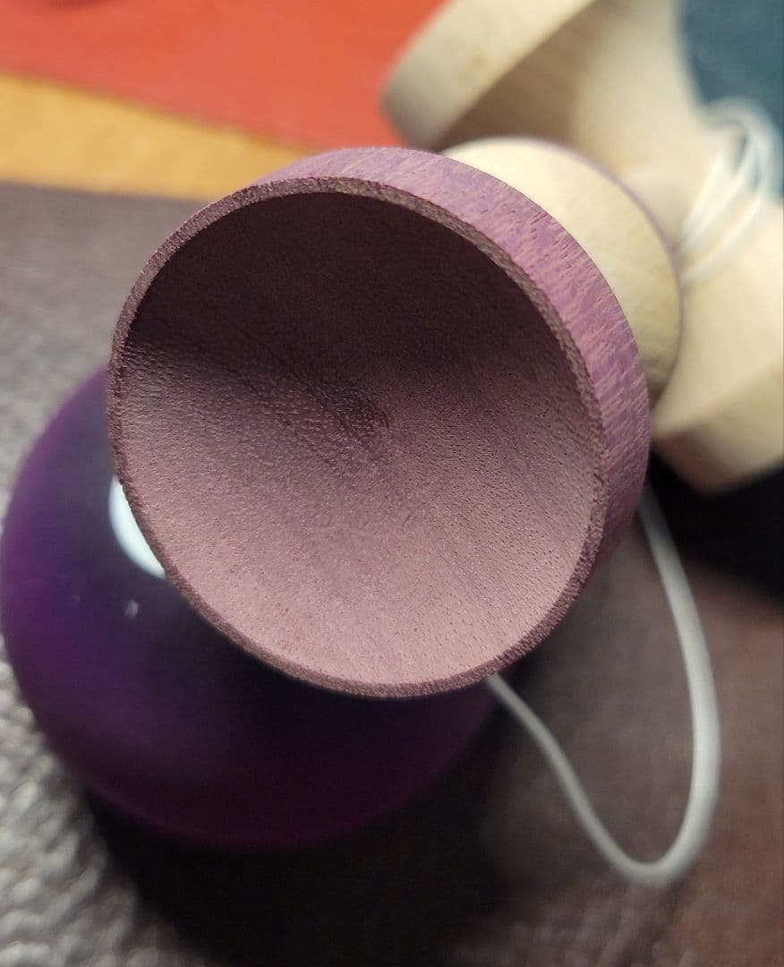 美品】高城れに×（株）イワタ木工「コラボけん玉」 - メルカリ