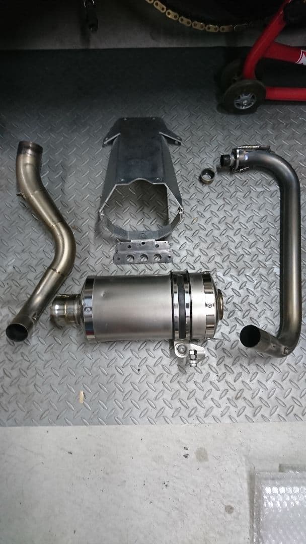 茶道具】裏千家 千宗室筆 『飛石をぬらしてすきぬ初時雨』短冊53