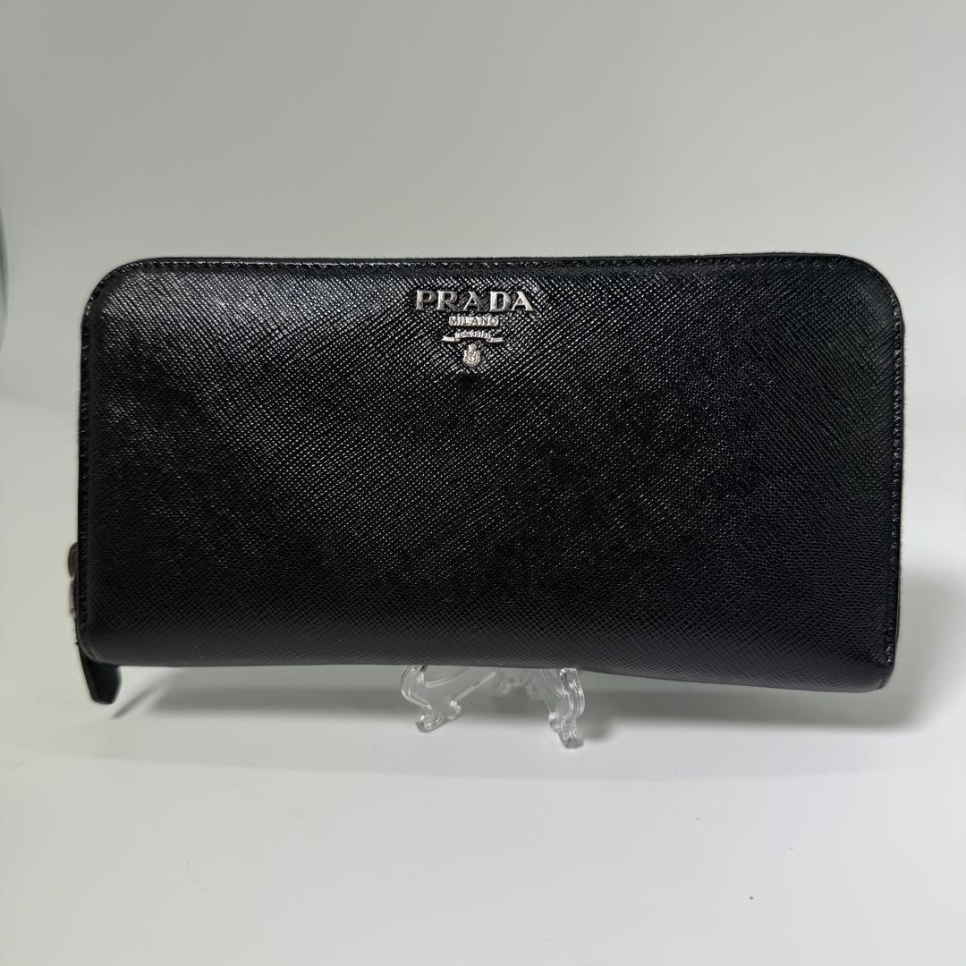 《美品》PRADA プラダ 長財布 ラウンドファスナー サフィアーノレザー