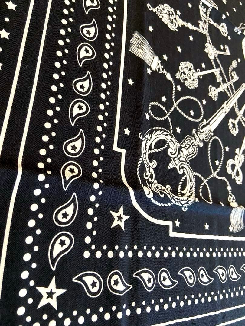極希少 美品 エルメス カシシル カレジェアン 140 レクレ・バンダナ 鍵