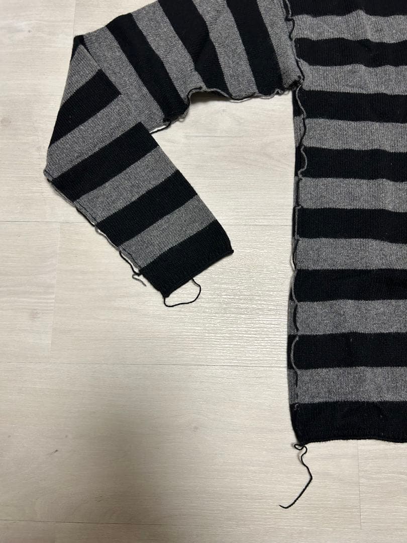 MASU INSIDEOUT SWEATER