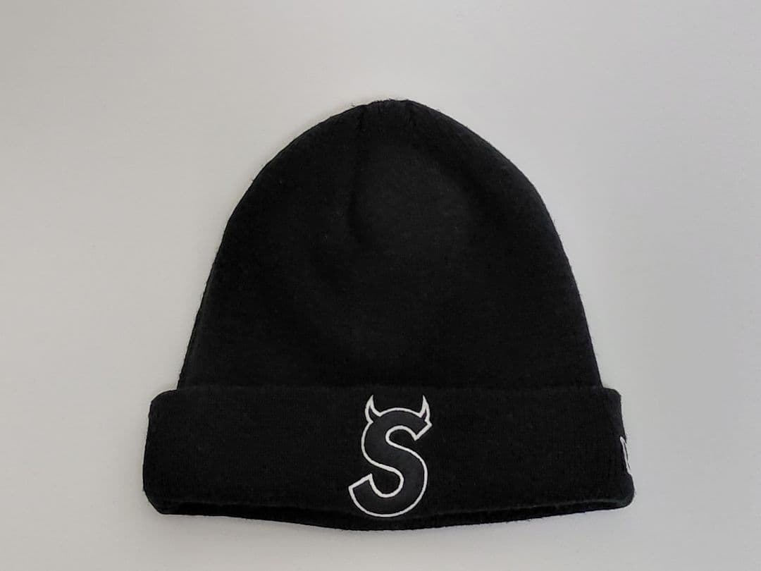 Supreme　New Era　S Logoツノ　Beanie　\"Black\"