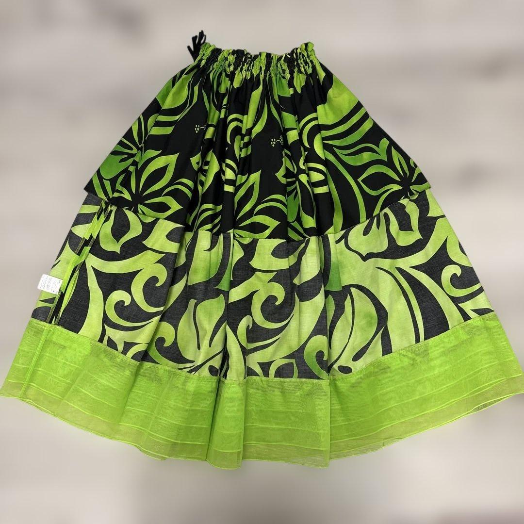 【美品】フラダンス　ブルーヘブンカンパニー　おまけ込み3点セット④合計4着あり