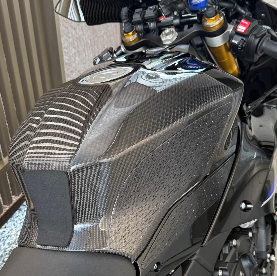 才谷屋ファクトリー 15～19・20~YZF-R1/R1M タンクカバー25ve YZF R1/R1M