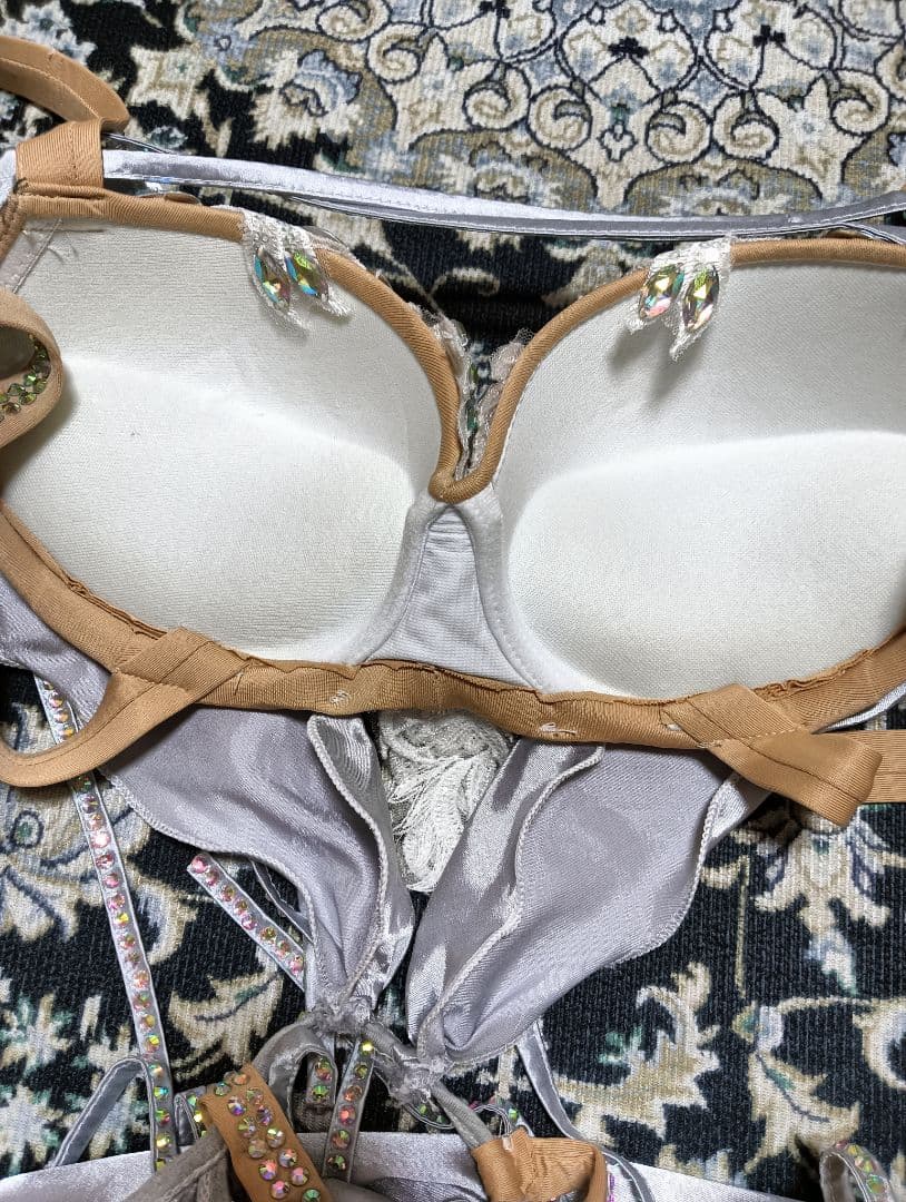 《てぃ》ベリーダンス♡ 豪華シルバー オリエンタル衣装 ＆レッスン着