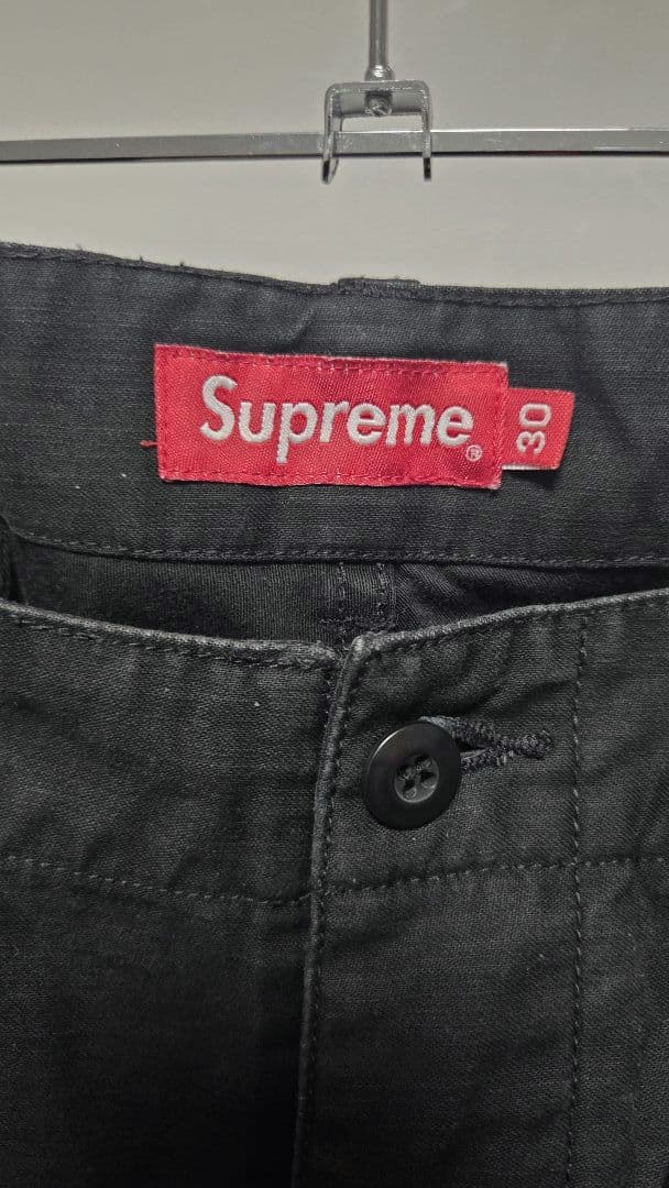 在庫 処分 セール 通販ファッション - Supreme 黒カーゴパンツ30 22AW