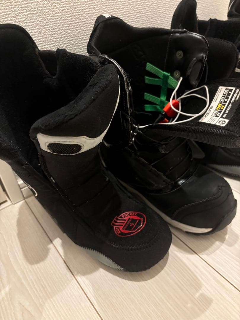 Burton Emerald-Asan Fit スノーボードブーツ ブラック