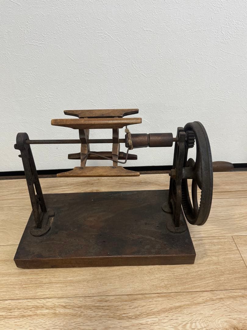 天久座繰り機　古道具　糸巻き機　おまけ付 糸巻き器 座繰り 稼働品 鉄製 歯車 レトロ 古民具 ヴィンテージ