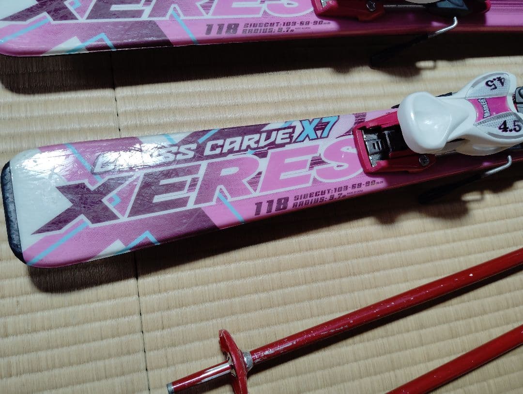 土曜割引‼️【送料込み】Wax済 ジュニアカービング118cm 23cm - スキー