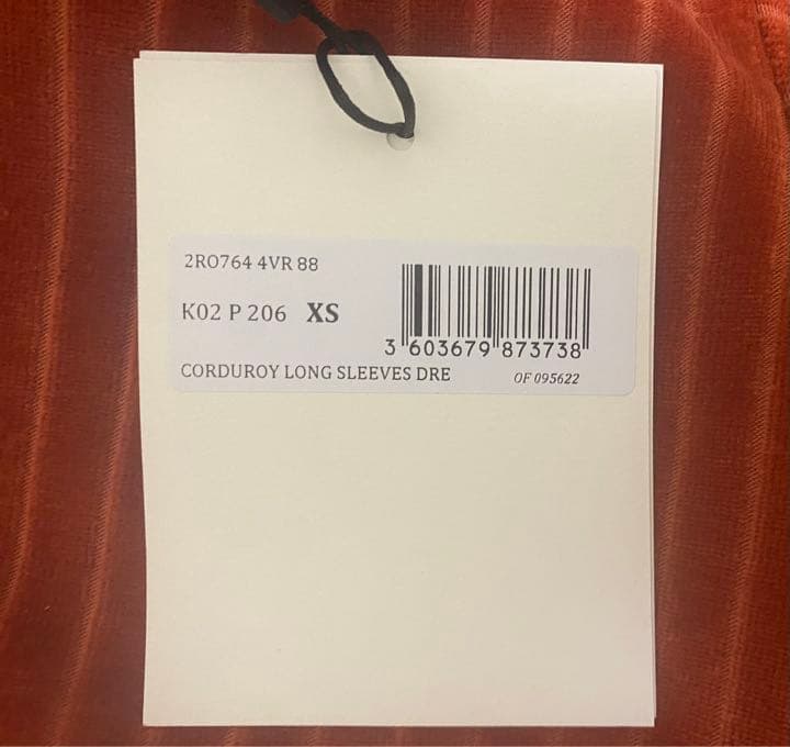 大人気商品、タグ付き】KENZO ケンゾー 赤のひざ丈ワンピース KENZOの