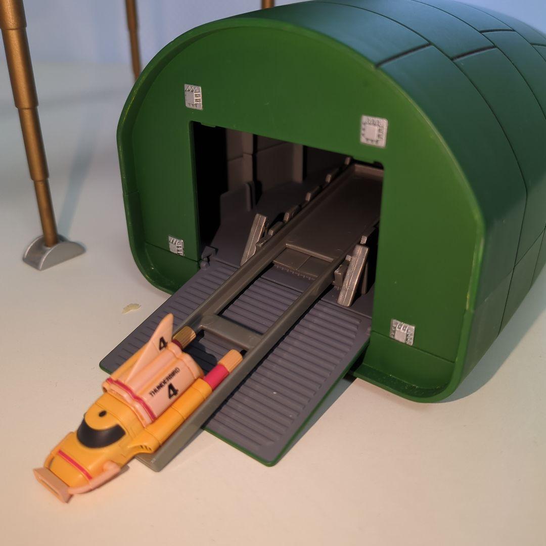 新世紀合金サンダーバード2号と4号のセット - メルカリ