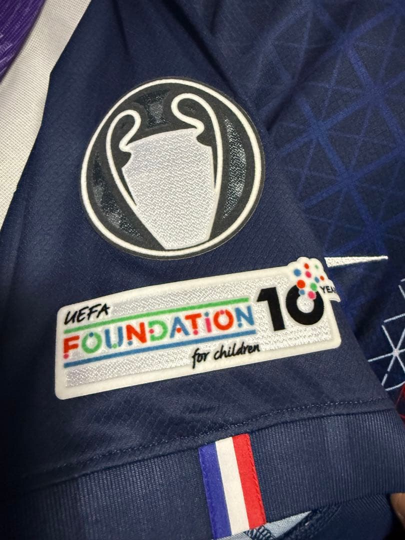 PSG 25/26 ホームキット 17番ヴィティーニャ&クラブマフラー - メルカリ