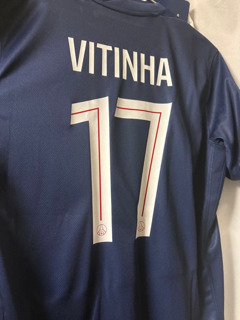 PSG 25/26 ホームキット 17番ヴィティーニャ&クラブマフラー