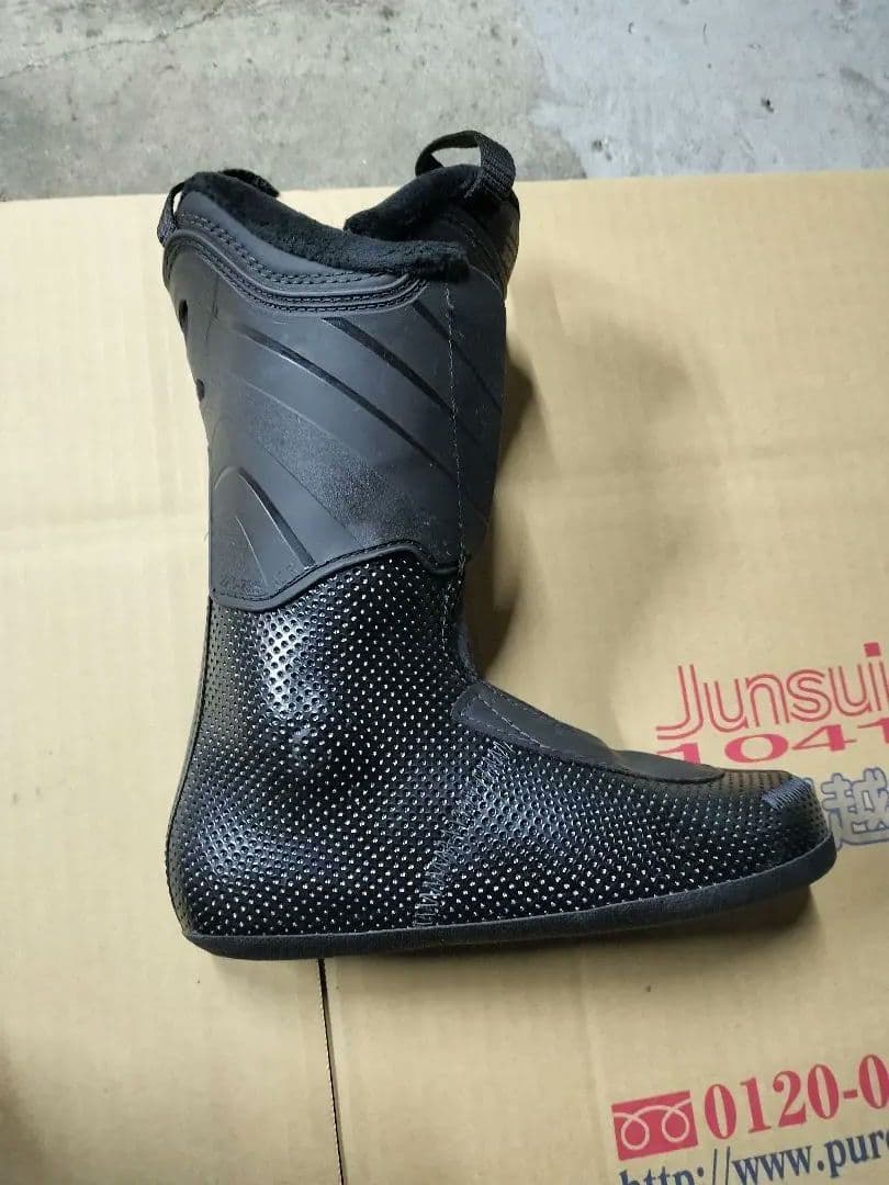 Atomic Hawx Ultra 85 22.5cm スキーブーツ 23モデル