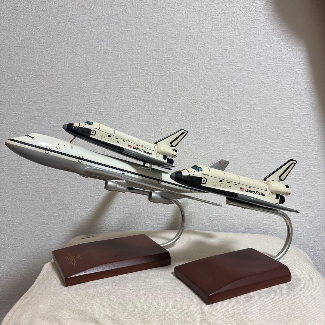 航空機・ヘリコプター desk display model 1/200 space shuttle 航空機・ヘリコプター desk display model 1/200 space shuttle 1:200