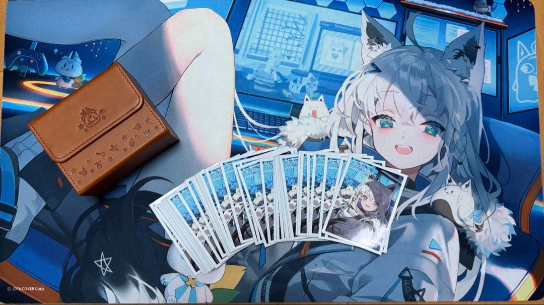 白上フブキ　4周年記念　ラバーマット　プレイマット　デッキケース スリーブ 白上フブキ 活動4周年記念 – hololive production official shop
