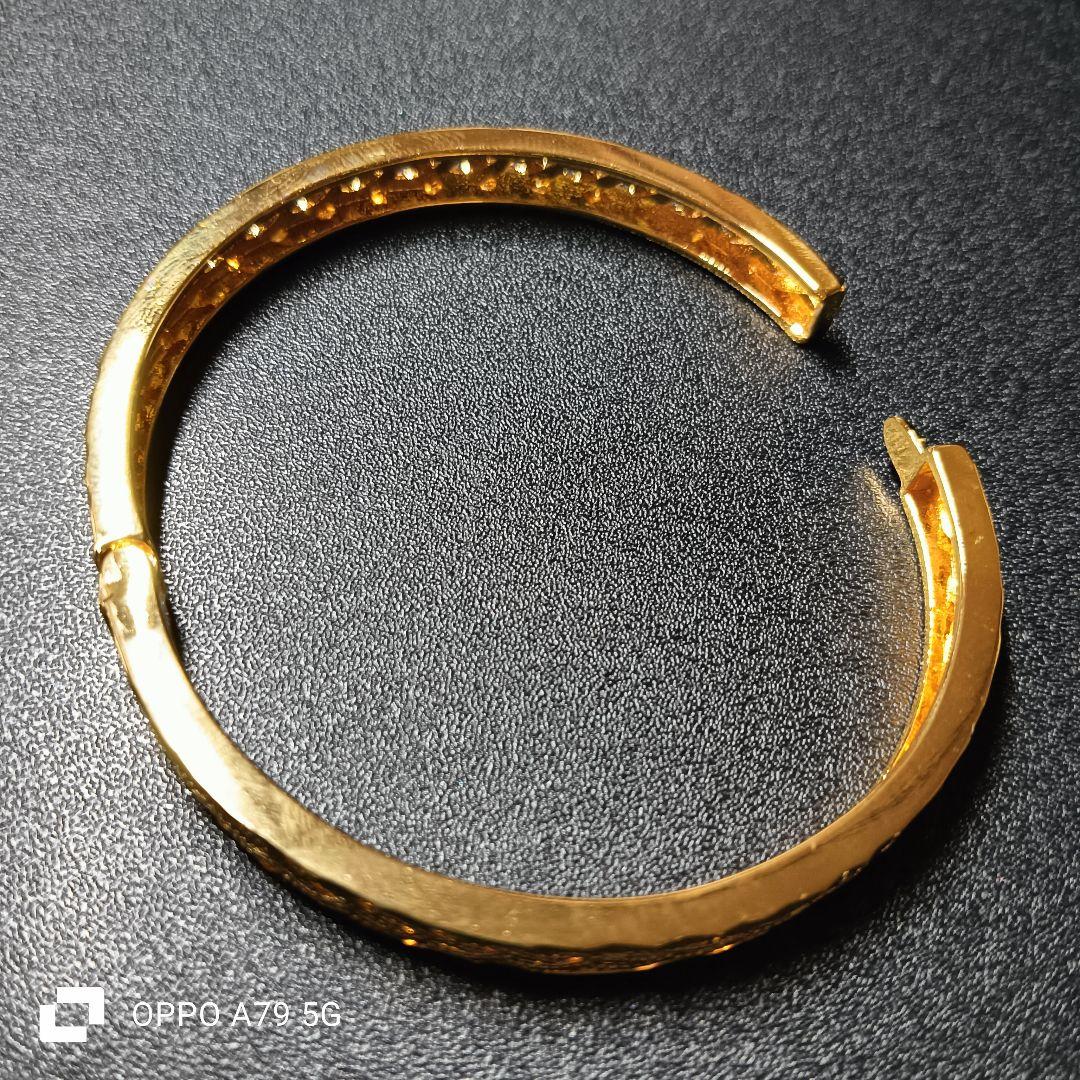 中東ドバイ18金gpゴールドバングル細め - メルカリ