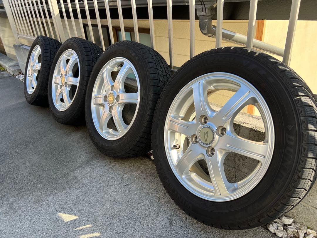 送料込！スタッドレスタイヤ155/65R14 アルミ付き4本、2020年製です！ 155/65R14 4本セット 2025年製 新品スタッドレスタイヤ IMPERIAL S110