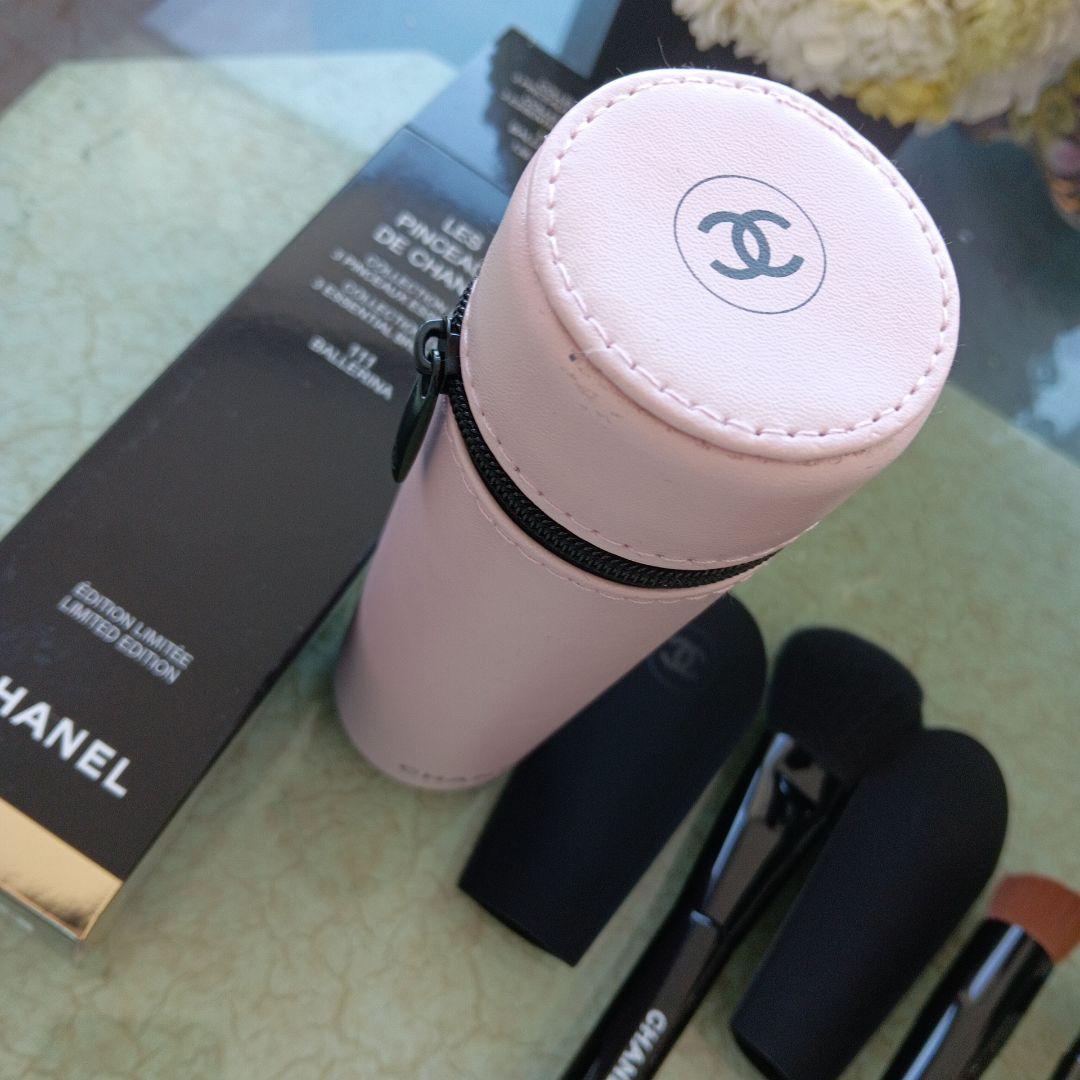 シャネル CHANEL メイクブラシ 3本セット ピンクポーチ 24750円 - メルカリ