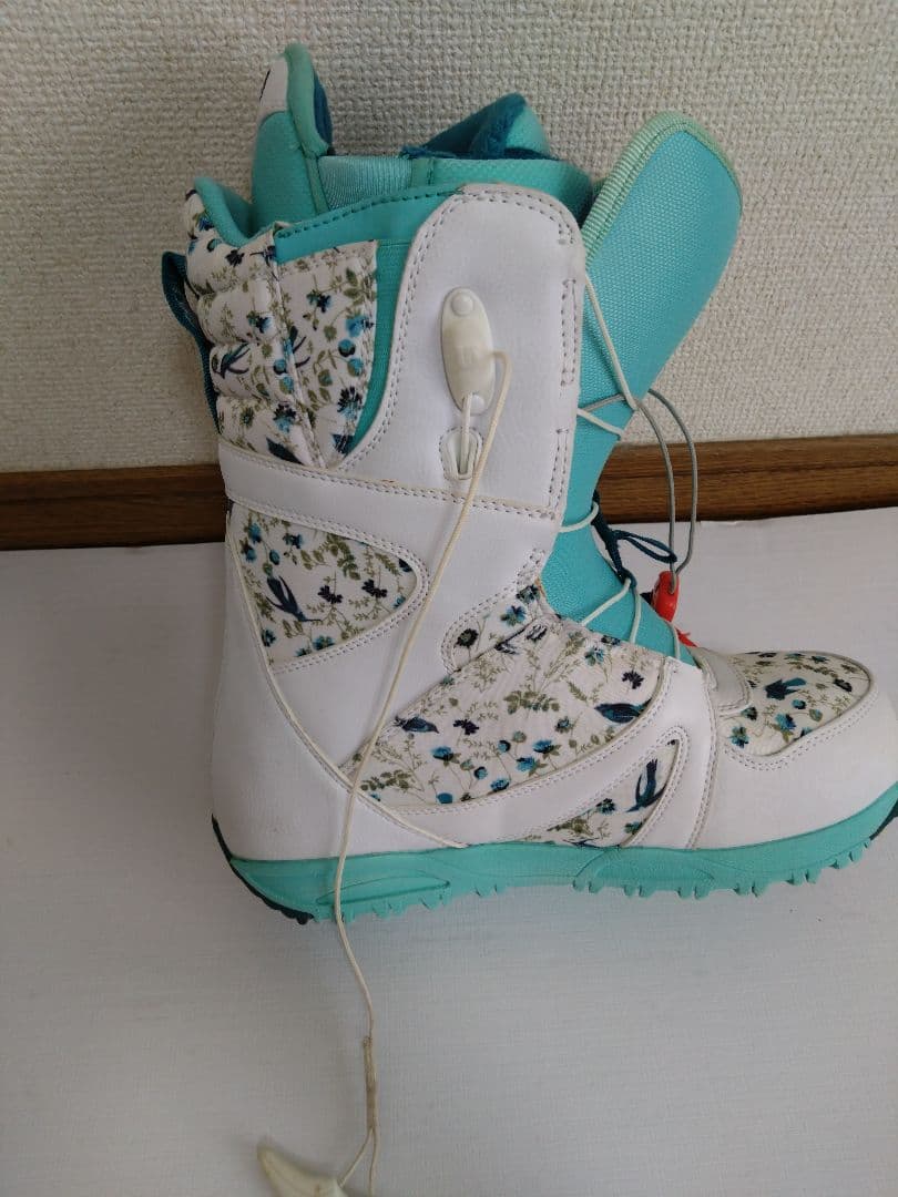 【値下げ】BURTON　EMERALD スノーボードブーツ(女性用)24.5cm