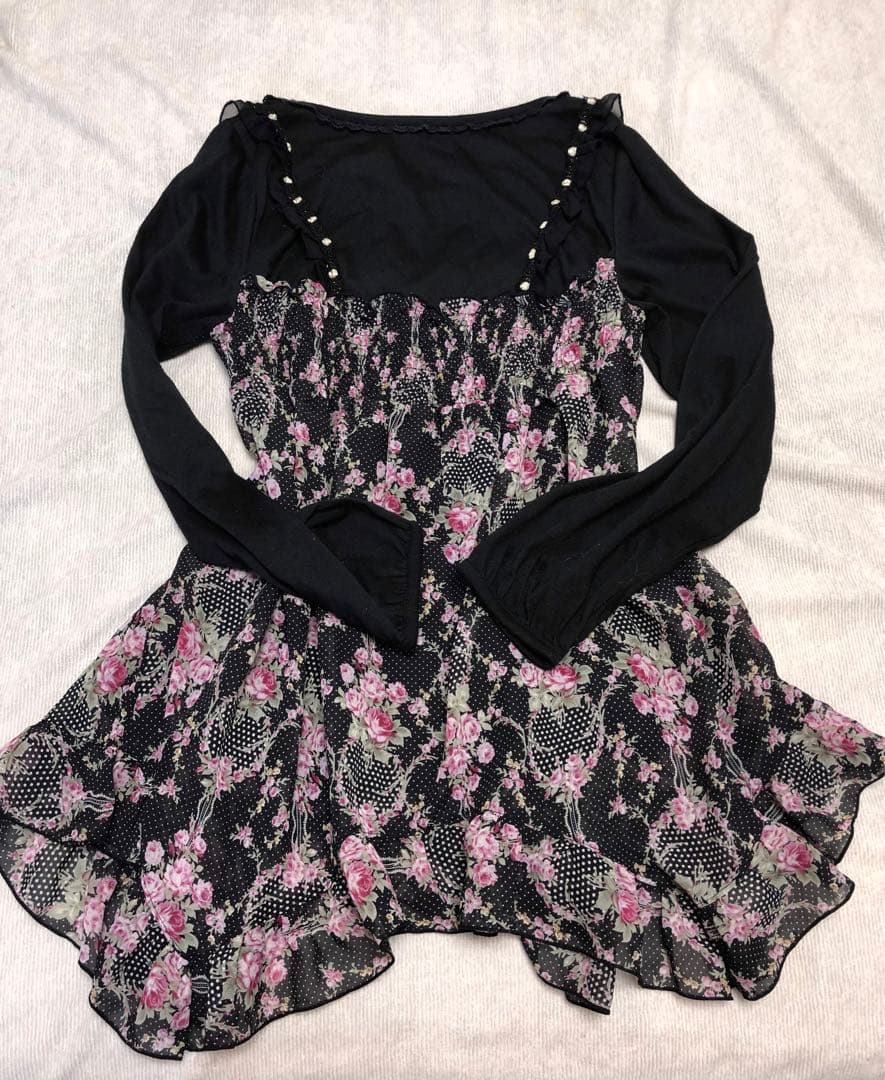 axes femme花柄フリルキャミソール 重ね着風トップスリズリサ姫系